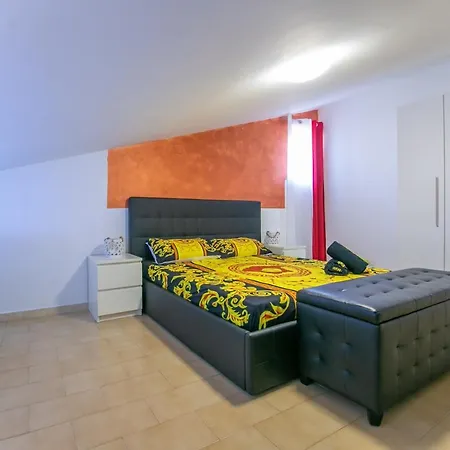 Atena Imperial Apartment *